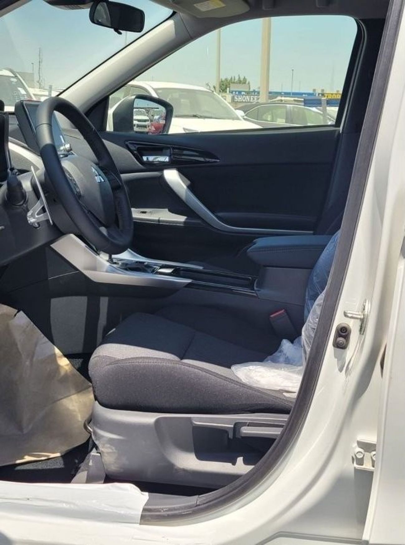 ميتسوبيشي إكلبس ECLIPSE CROSS 1.5L