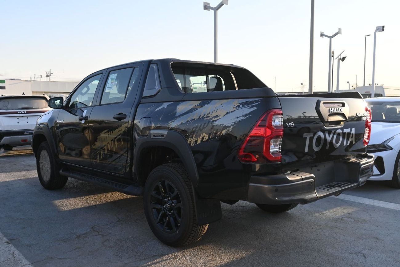 Toyota Hilux Toyota Hilux Adventure 4.0L V6, Petrol, 4WD, Pickup, Model 2026