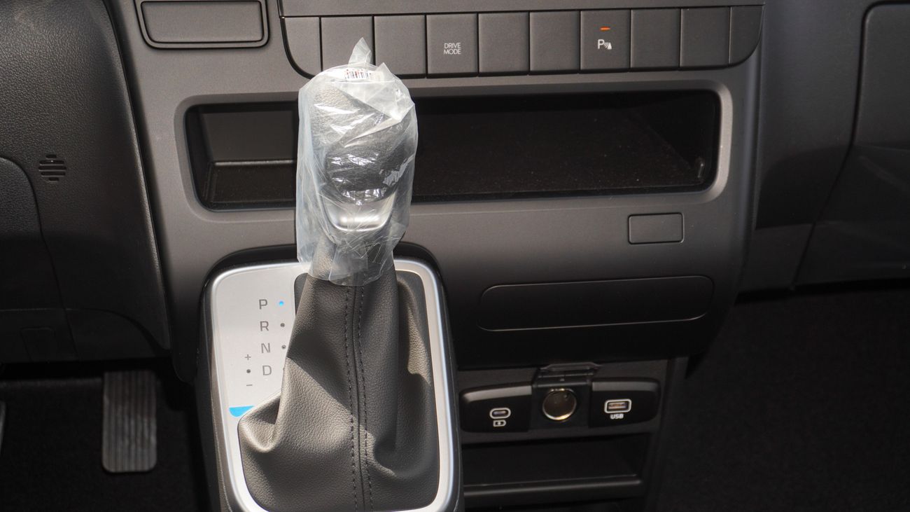 Hyundai Staria 3.5 L V6