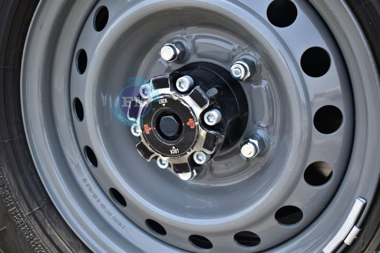 Toyota Land Cruiser 70 76 LX 2.8L Diesel 4WD 5 Seater Manual