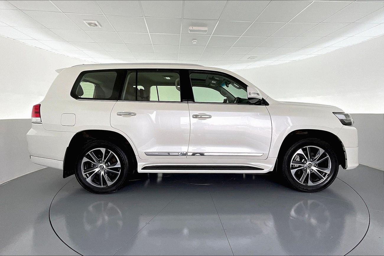 Toyota Land Cruiser GXR GT