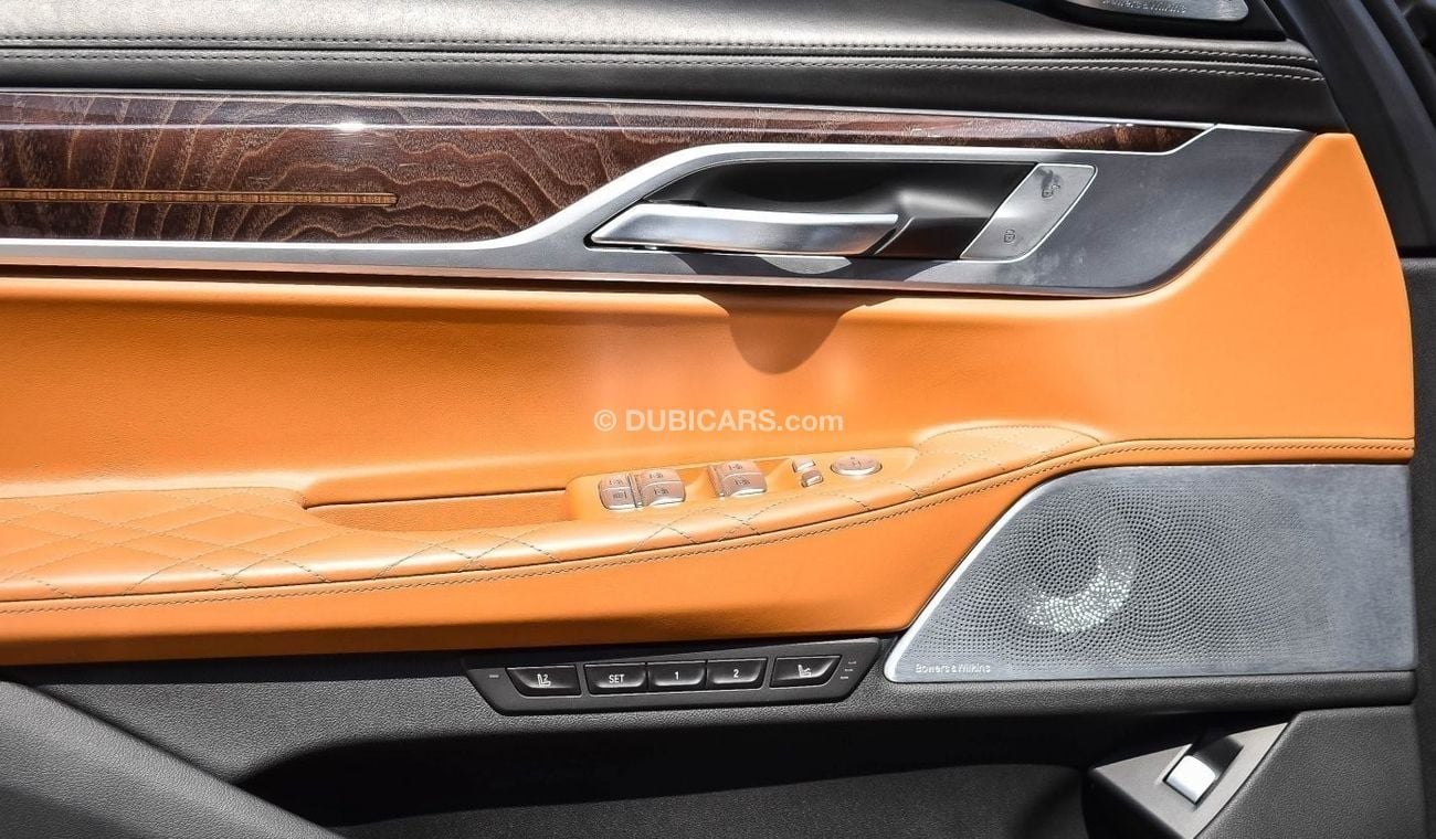 BMW M760Li Li XDRIVE Perfect Condition ( LOW KILOMETERS)