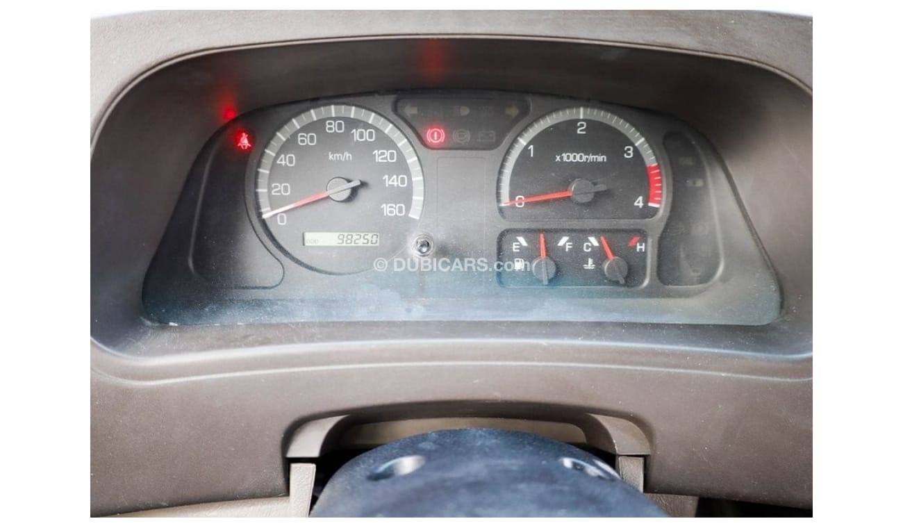 ميتسوبيشي روزا 2019 | Long Body 26 Seater | Manual Transmission - Diesel | GCC - Book Now