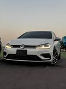 Volkswagen Golf R Base 2.0T