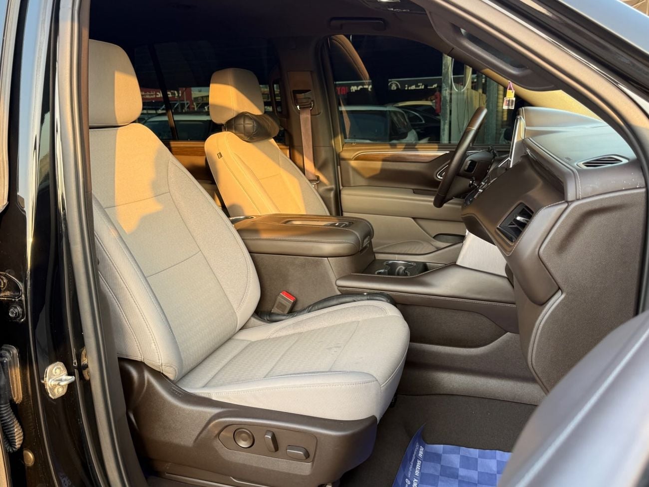 GMC Yukon SLT ‏ GMC Yukon SLT 5.3L GCC