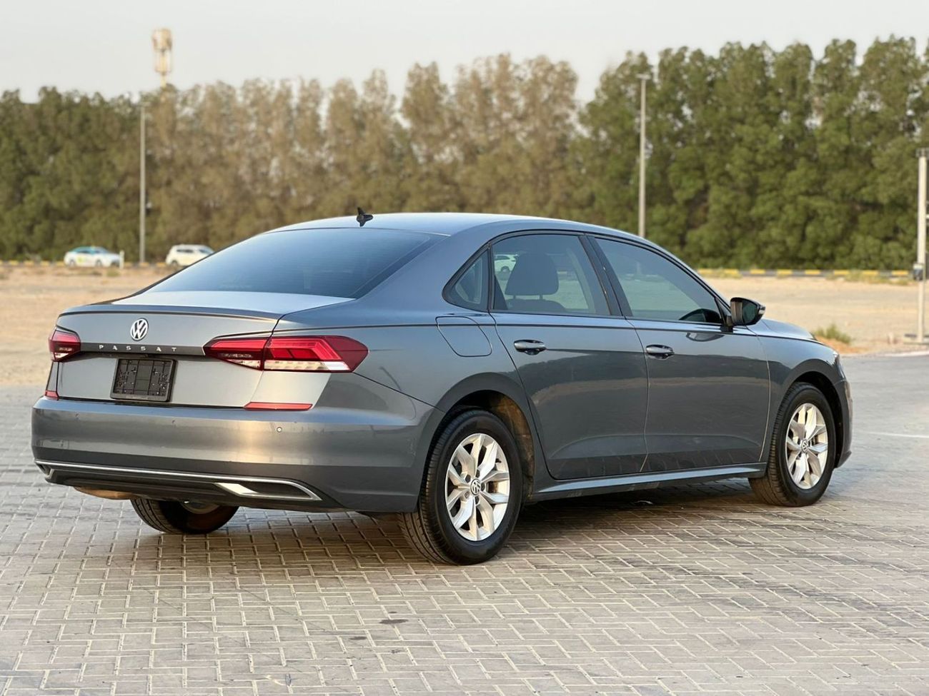 Volkswagen Passat SEL 2.5L