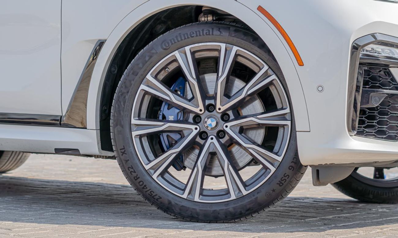 بي أم دبليو X7 M50i 4.4L (530 HP)