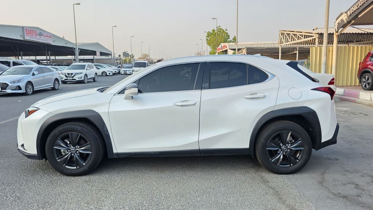 Lexus UX300h PREMIER