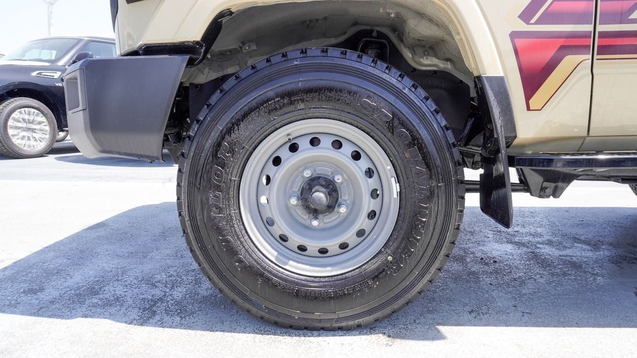 Toyota Land Cruiser 70 4.0 L V6