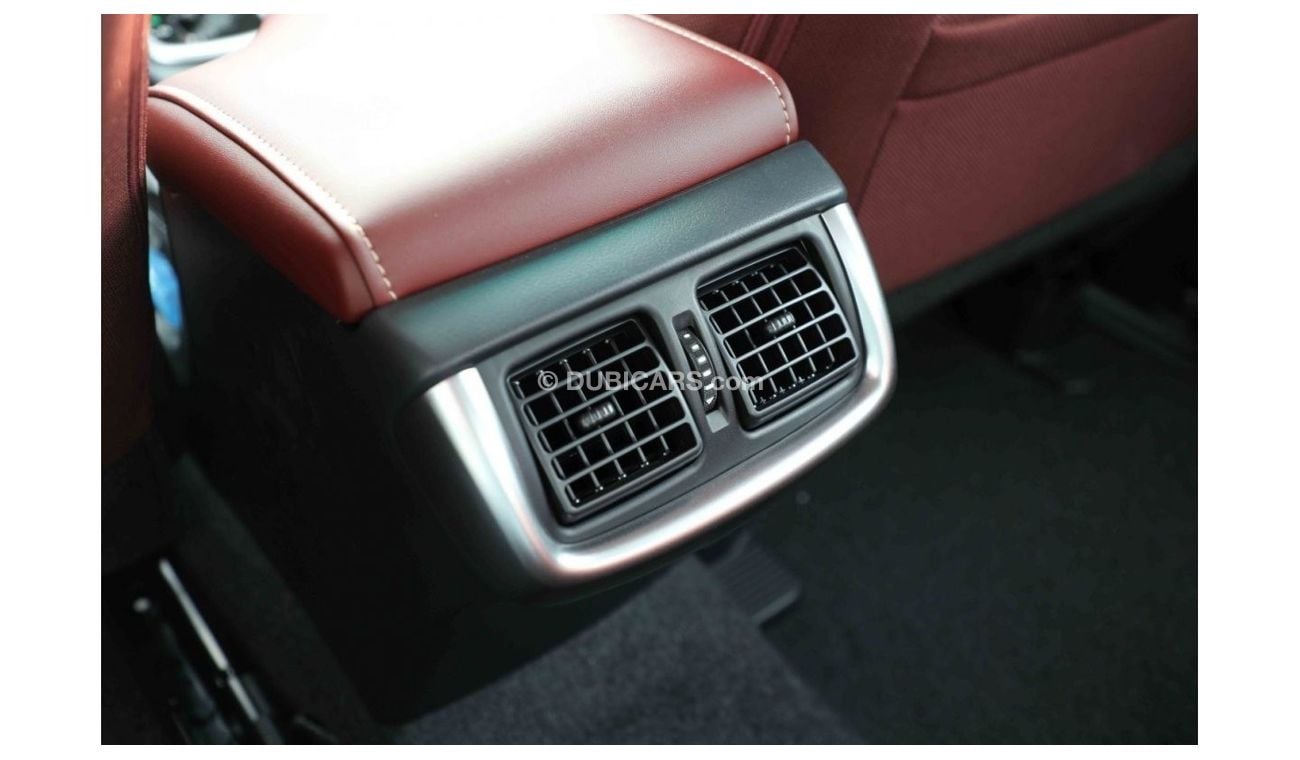 Toyota Hilux 2023 Toyota Hilux 4x4 DC 2.8 D AT SR5 - Grey inside Maroon | Export Only