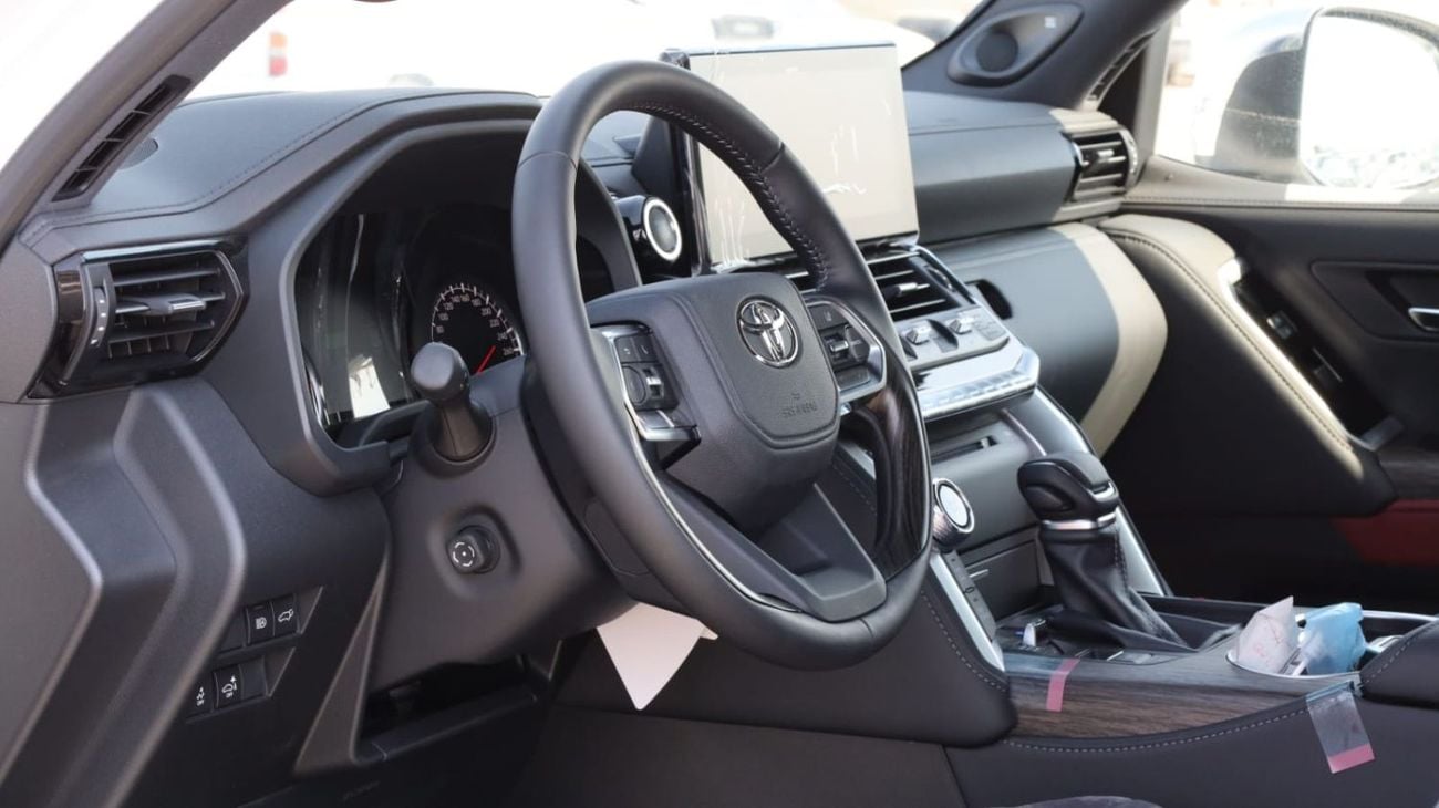 Toyota Land Cruiser VXR -Z 3.3L DIESEL TWIN TURBO 2025 MODEL