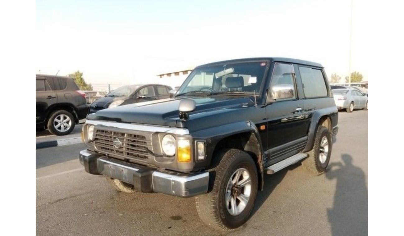 Nissan Patrol Safari NISSAN SAFARI RIGHT HAND DRIVE (PM 908)