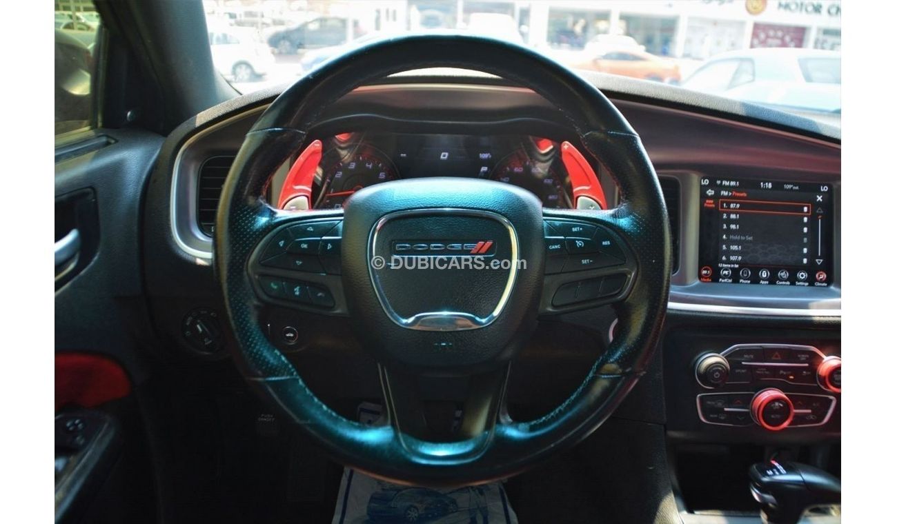 Dodge Charger SXT Plus CHARGER