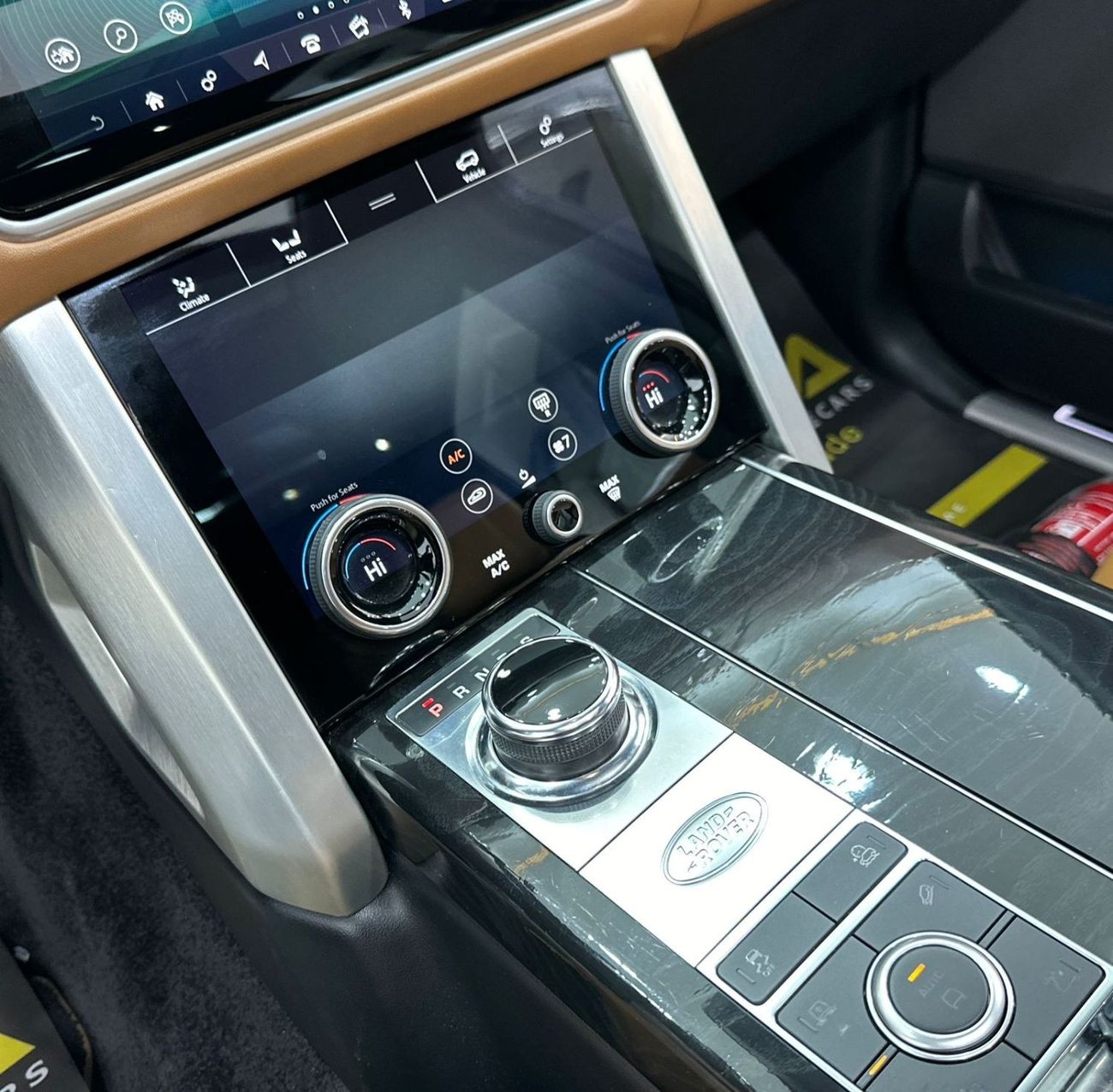 Land Rover Range Rover 2018 Range Rover Vogue SE Supercharged Black Edition, Warranty, Full Range Rover Service History, Fu