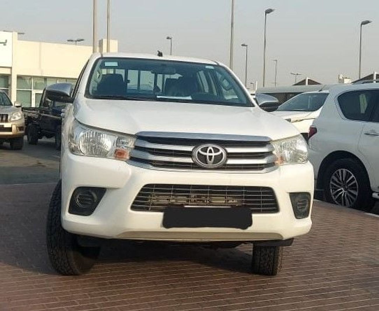 Toyota Hilux DC 2.4L 4WD DIESEL MANUAL TRANSMISSION