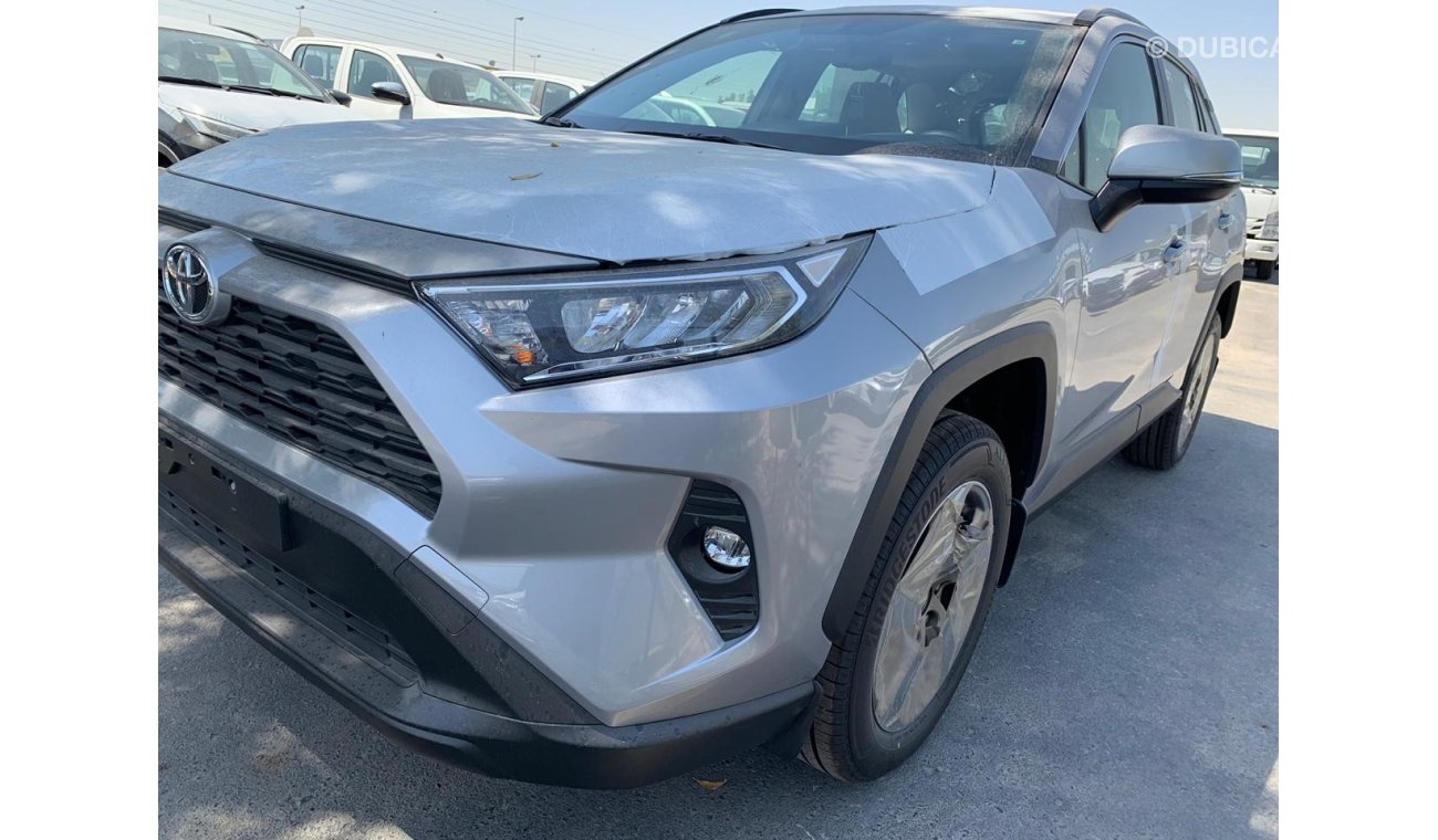 Toyota RAV4 2.0 with sun roof