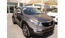 Kia Sportage AWD - ACCIDENTS FREE - GCC SPECS - CAR IS IN PERFECT CONDITION INSIDE OUT