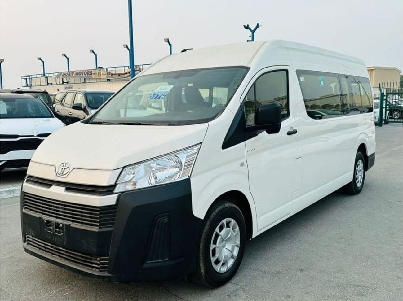 Toyota Hiace GL 3.5L, HIGH ROOF, PETROL, AUTOMATIC TRANSMISSION, 13 PERSON, AIRCONDION, POWER WINDOWN, MODEL 2026