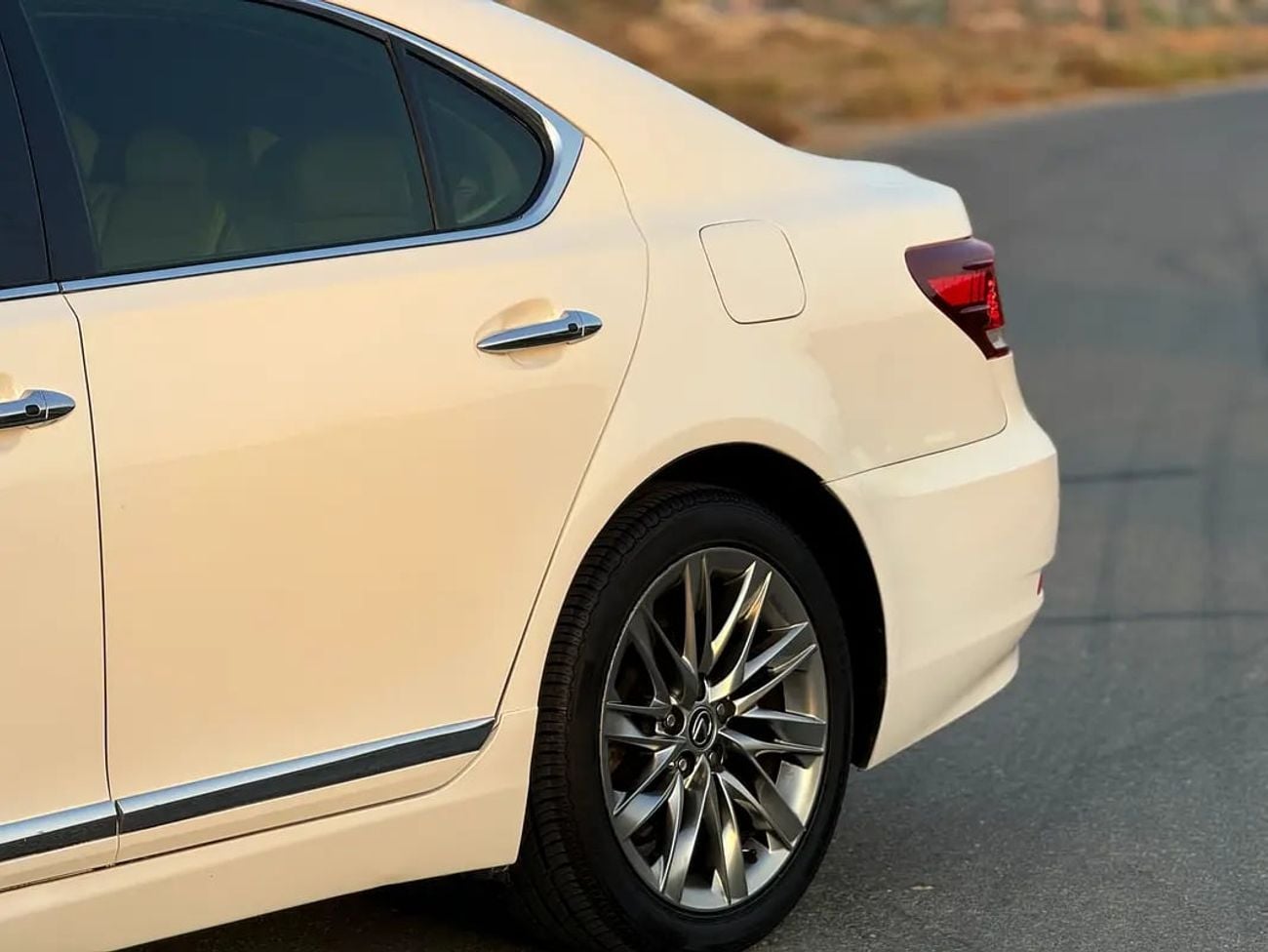 لكزس LS 460 LS460