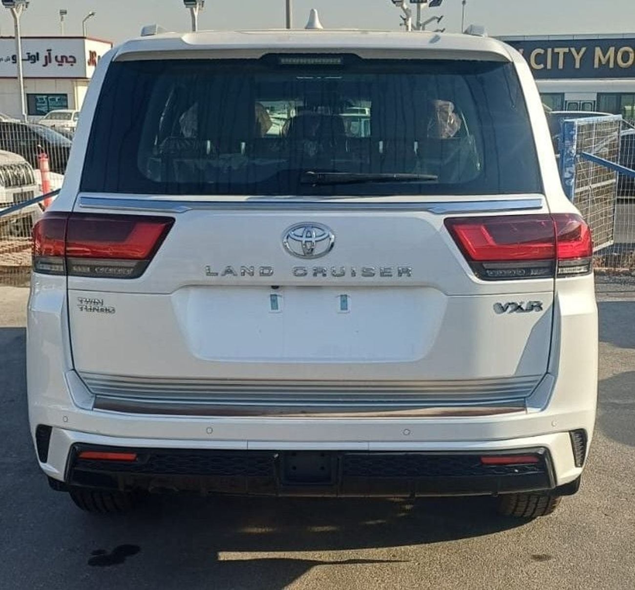 Toyota Land Cruiser VXR TOYOTA LAND CRUISER VXR 3.5L COLOR WHITE MODEL 2026