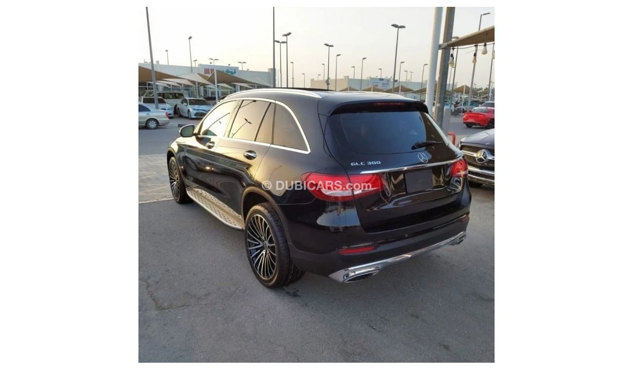 Mercedes-Benz GLC 300 AMG