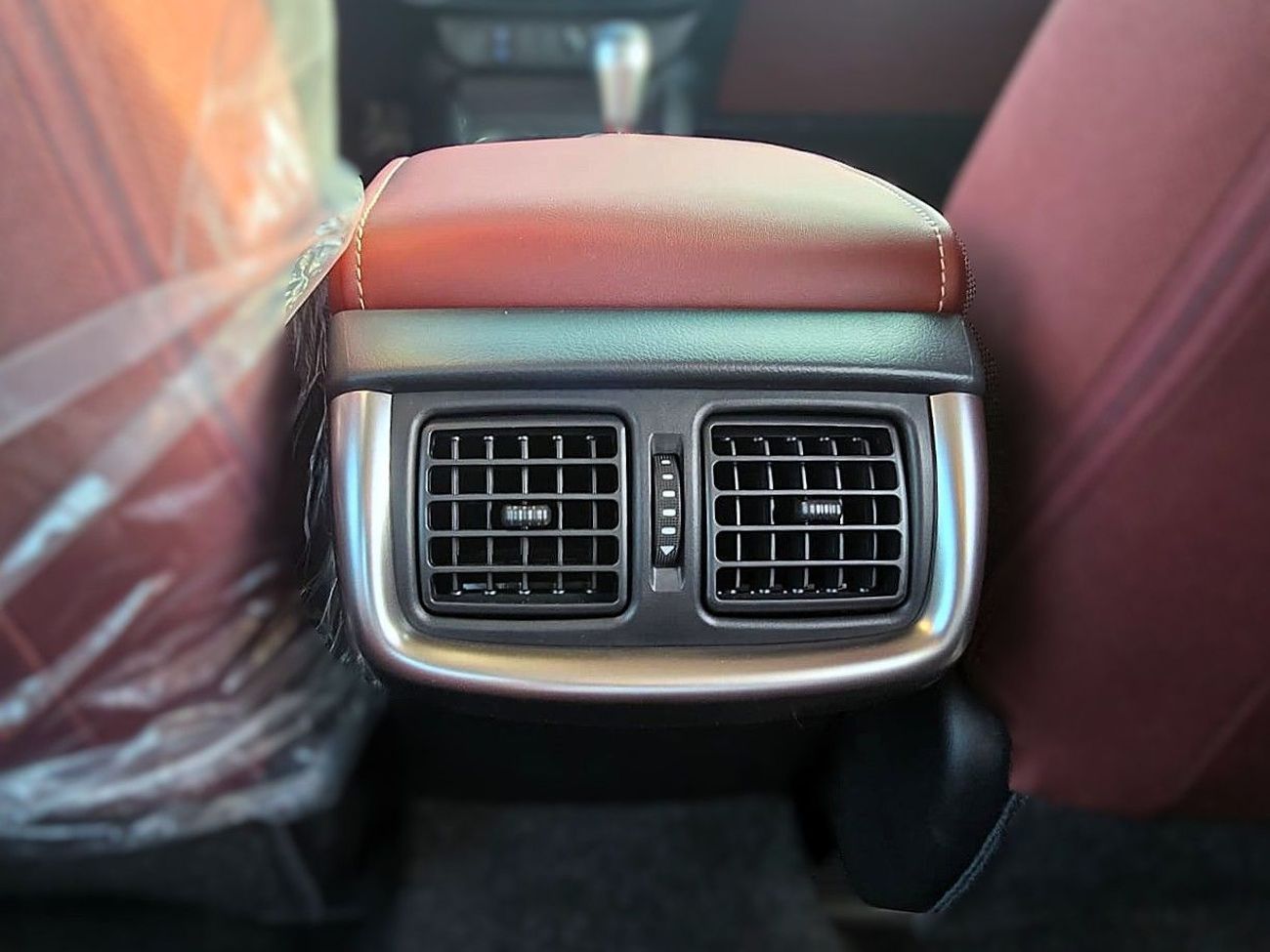 تويوتا هيلوكس S GLX 2.7L AWD M/T