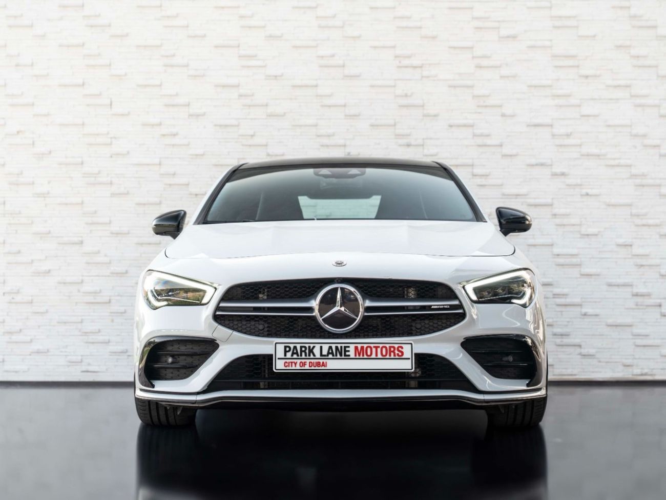 مرسيدس بنز CLA 35 AMG Std 2.0L