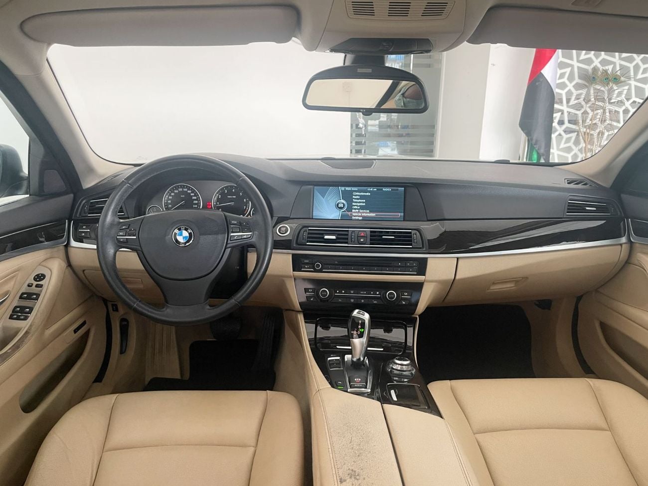 بي أم دبليو 528i EXECUTIVE 3L-6CYL 240HP JAPANESE SPECIFICATION