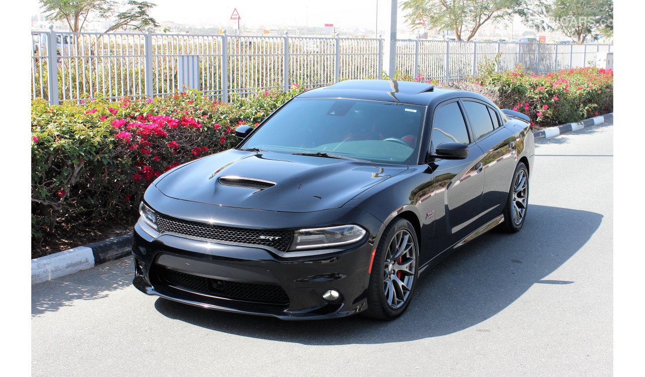 Dodge Charger 2015 / SRT/ 6.4/ GCC/ UNDER WARRANTY