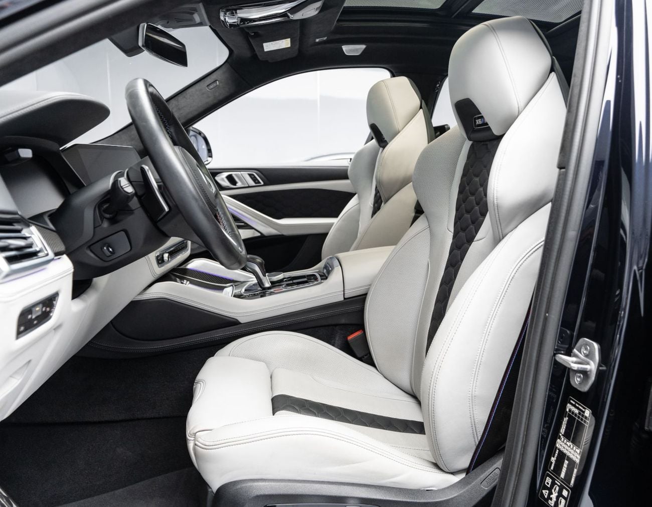 BMW X6 M STD BUY NOW, PAY 2027 | THE BLACKLINE STANDARD | BMW Warranty + Service, GCC, Low KMs
