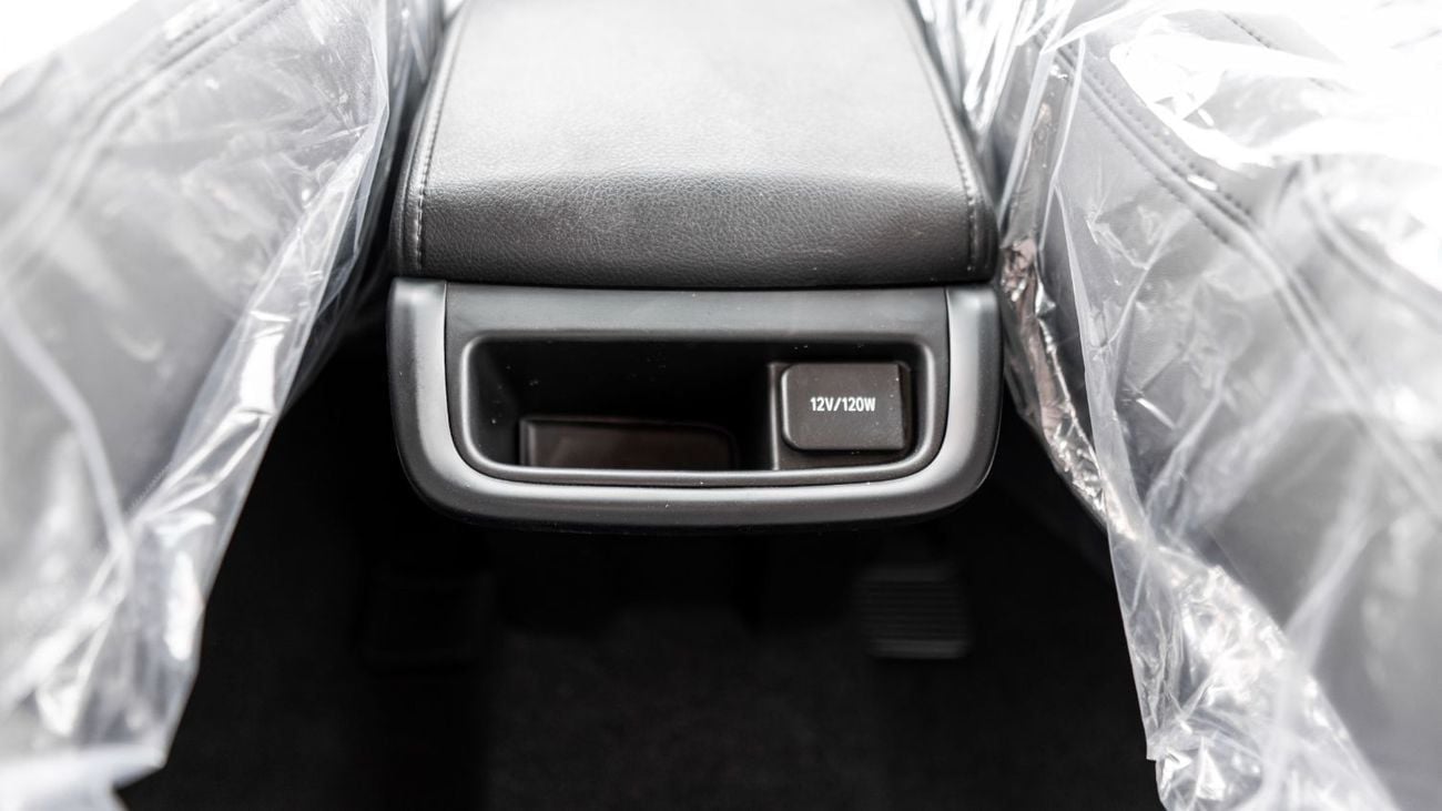 Toyota Fortuner 2025 Toyota Fortuner 2.7L AT Petrol (Black)