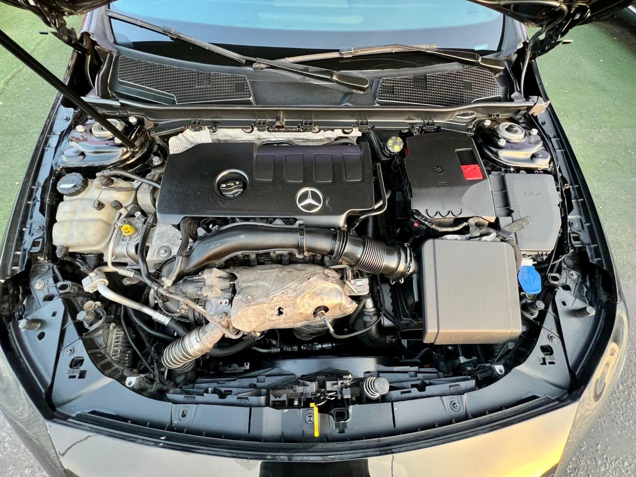 مرسيدس بنز CLA 250 Premium 2.0L ( CYL) warranty one year bank financie available