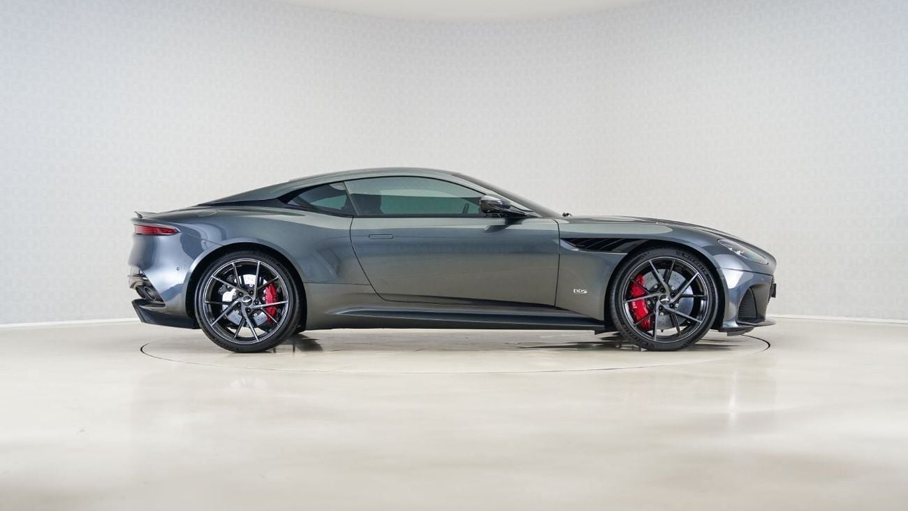 أستون مارتن DBS Superleggera 5.2L