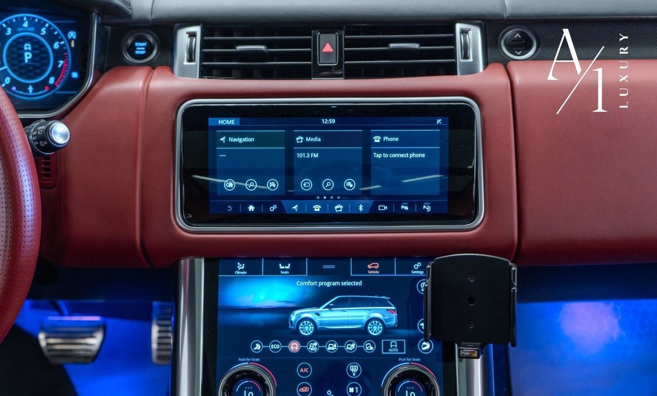 لاند روفر رينج روفر سبورت 2019 Range Rover SVR, Fully Loaded, Excellent Condition, Carbon Fibre Package, GCC Spec