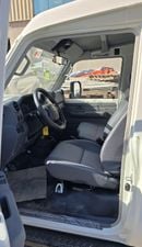 تويوتا لاند كروزر 70 LC78 Hardtop 3 Doors 4.2L Diesel V6 Model 2025