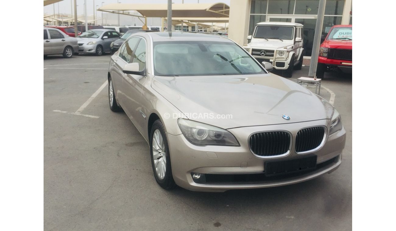 BMW 730Li i model 2012 GCC car prefect condition full service full option low mileage