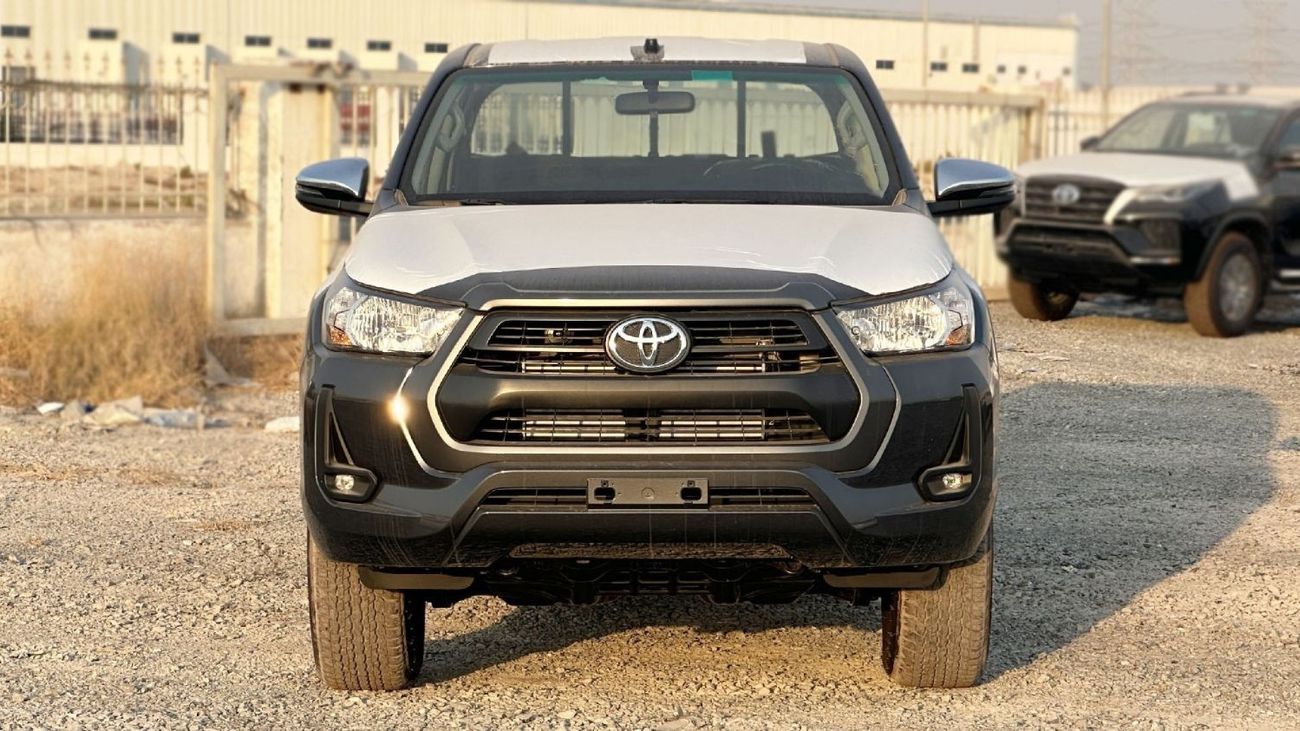 Toyota Hilux Toyota/HILUX D DC 4WD/ 2.4GD ACTIVE DC 4X4 6MT