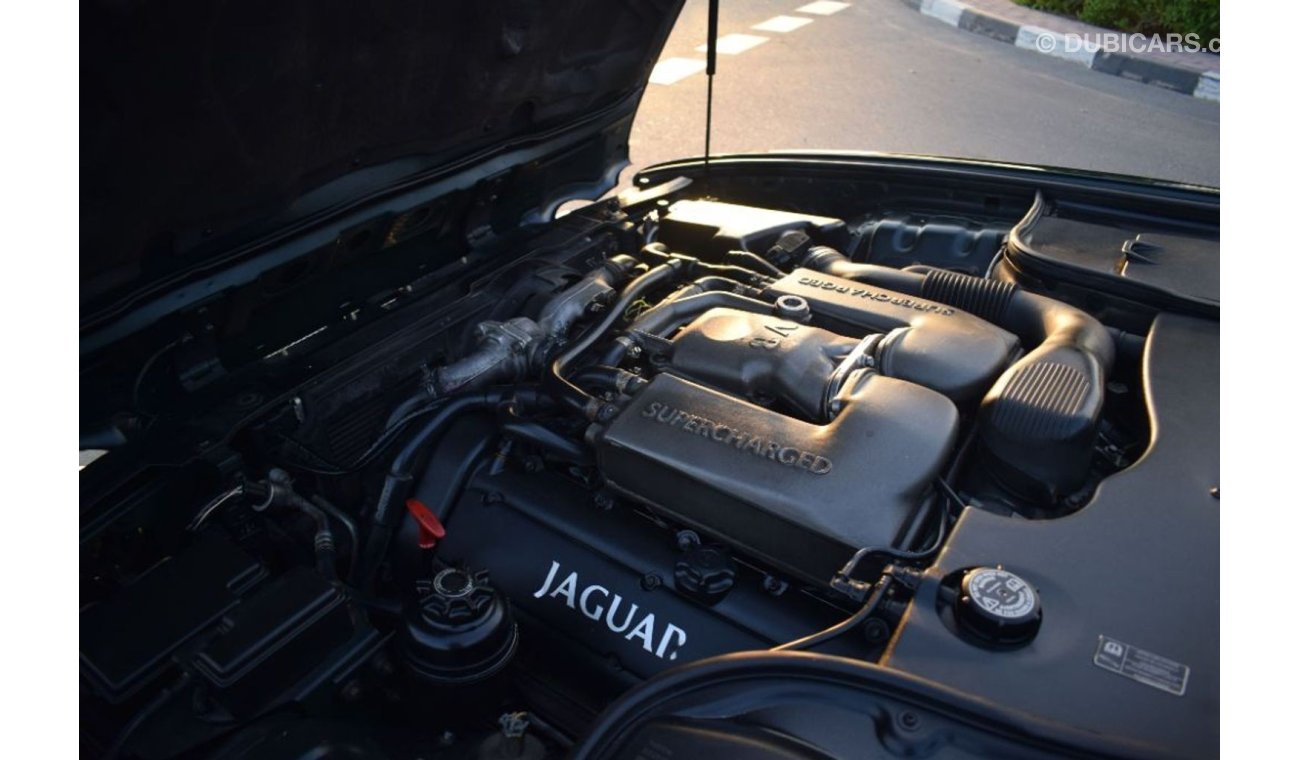 Jaguar XJR 2000 V8 SUPERCHARGED EXCLUSIVE AVAILABILITY