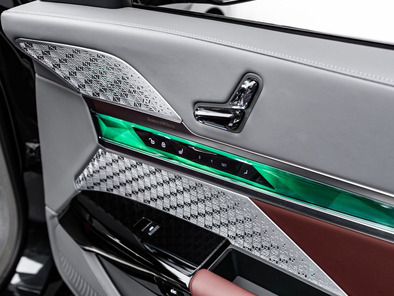 BMW 740Li 2024 BMW 760Li, March 2029 BMW Warranty + Service Contract, Low KMs, GCC