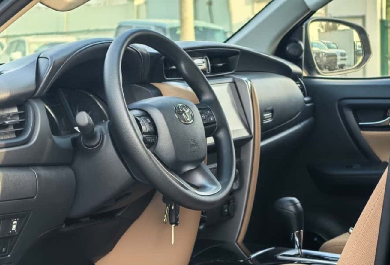 تويوتا فورتونر EXR 2025 TOYOTA FORTUNER 2.7L PETROL 4WD