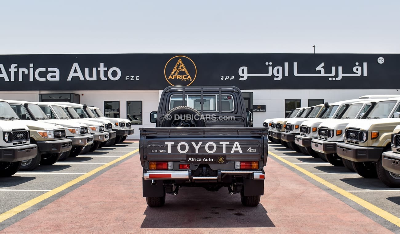 Toyota Land Cruiser Pick Up SC LX 4.0L V6 YM 2024
