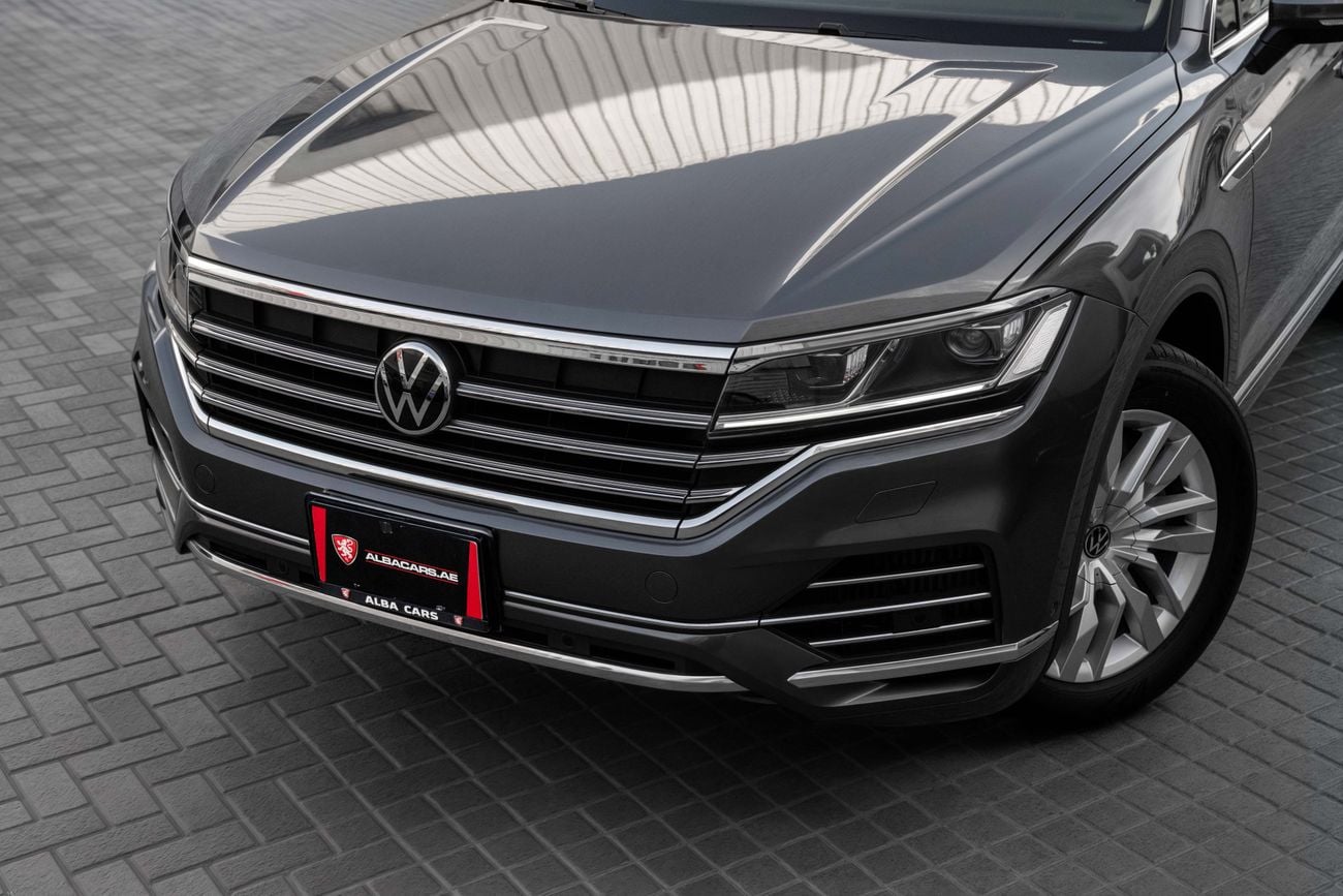 Volkswagen Touareg Touareg Atmosphere - Highline | 2,879 P.M | 0% Downpayment | LOW KMS!