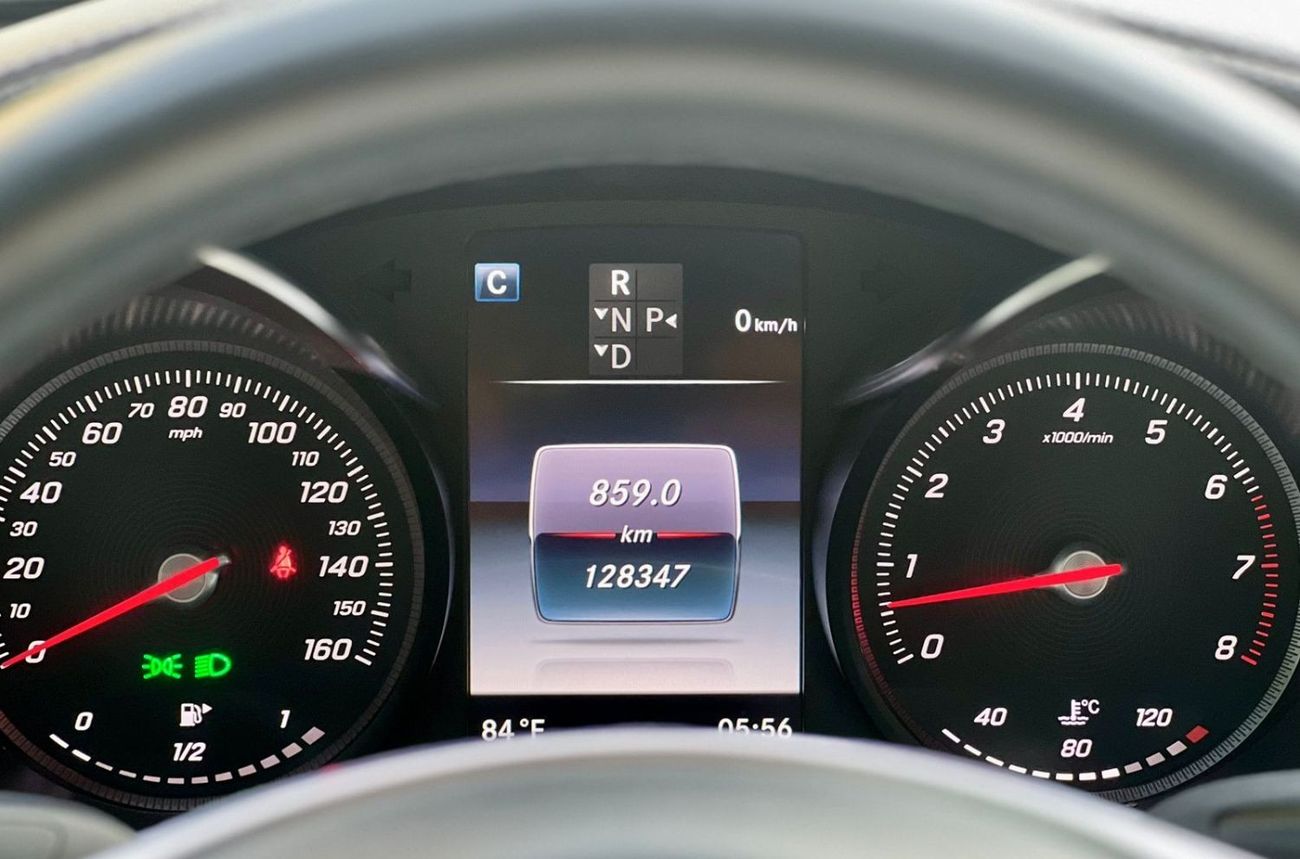 Mercedes-Benz C 300 Luxury Mercedes-Benz C300 COUPE 2017