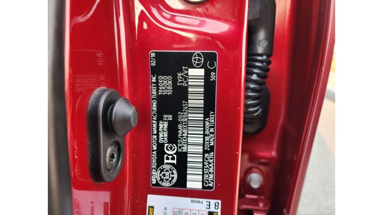 Toyota CHR TOYOTA CHR 2018 FULL OPTION