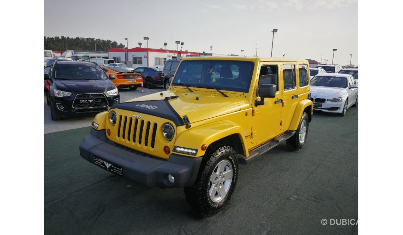 Jeep Wrangler Jeep wrangler unlimited Sahara 2011 GCC