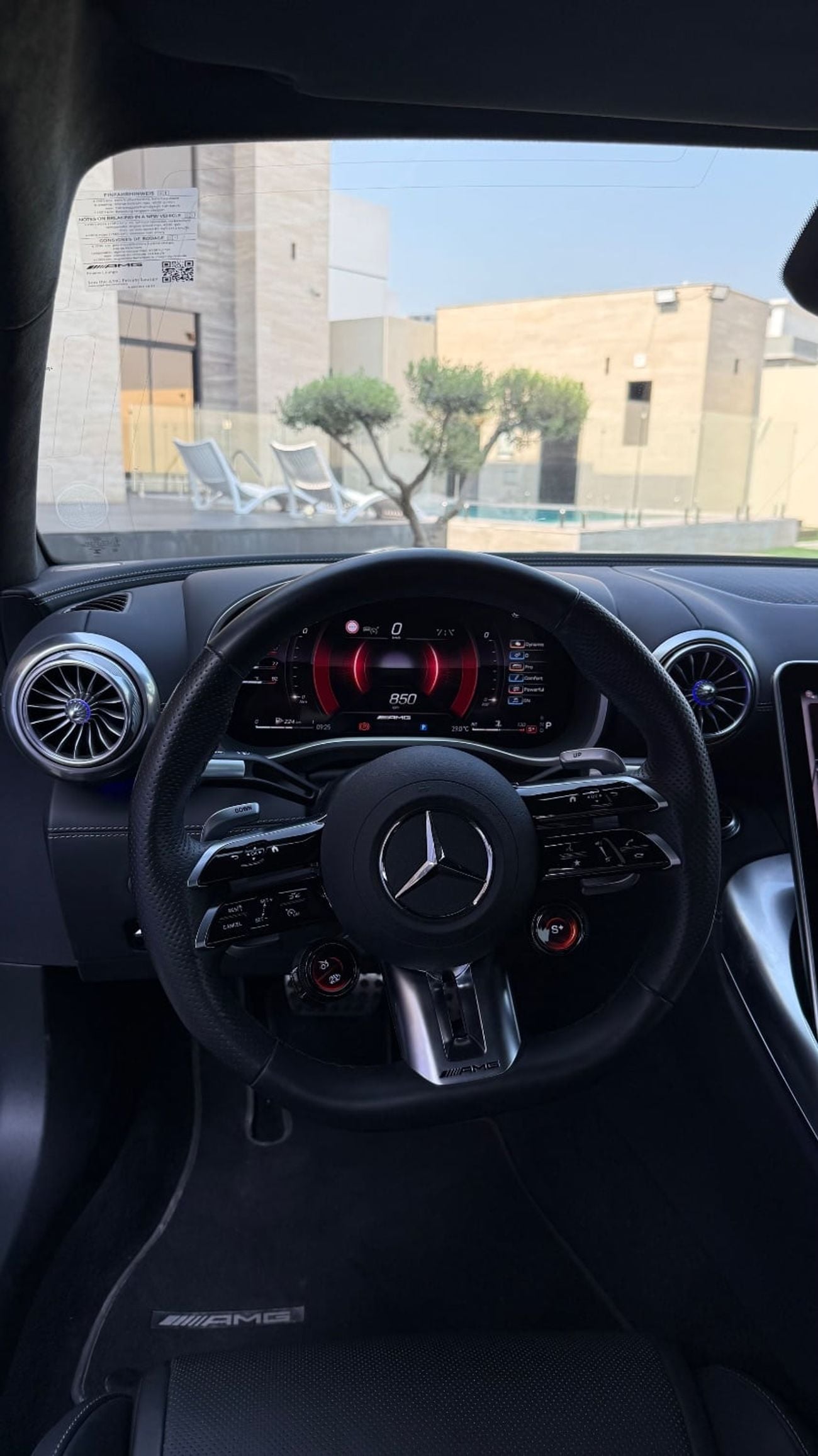 Mercedes Benz AMG GT 63 2024 / Clean car