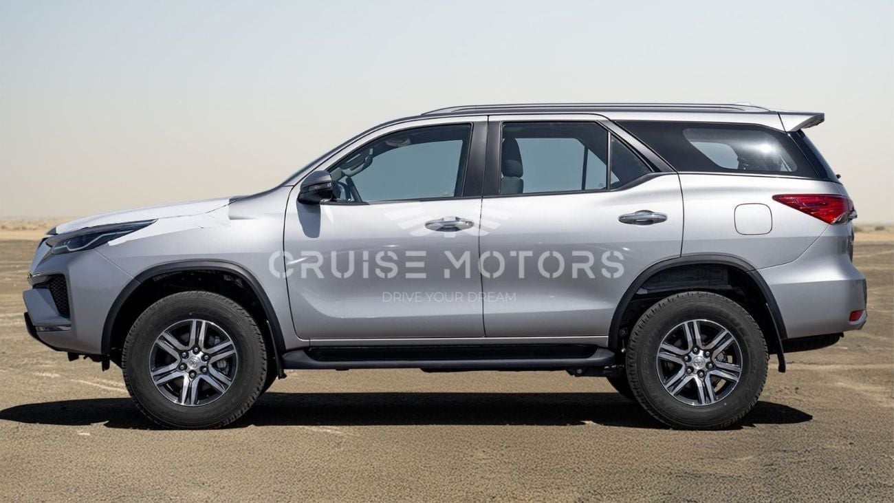 Toyota Fortuner Comfort . 2.7L . Automatic . Petrol . Four Wheel Drive . 7 Seats . 5 Doors