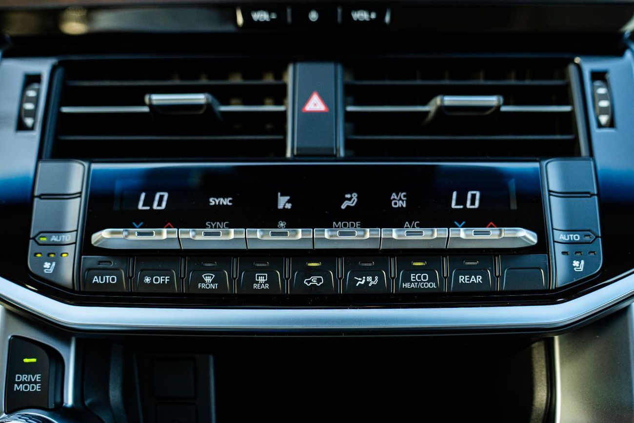 Toyota Land Cruiser GXR Toyota Land CruiserLC300 GXR 3.5L TWIN TURBO 2026 RADAR JBL
