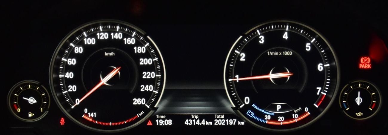 BMW X6 EXCELLENT DEAL for our BMW X6 xDrive35i ( 2015 Model ) in Black Color GCC Specs