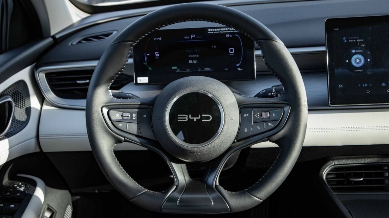 BYD Seal 05 STD (NON GCC) 1.5L Plug in Hybrid | DMi 55km
